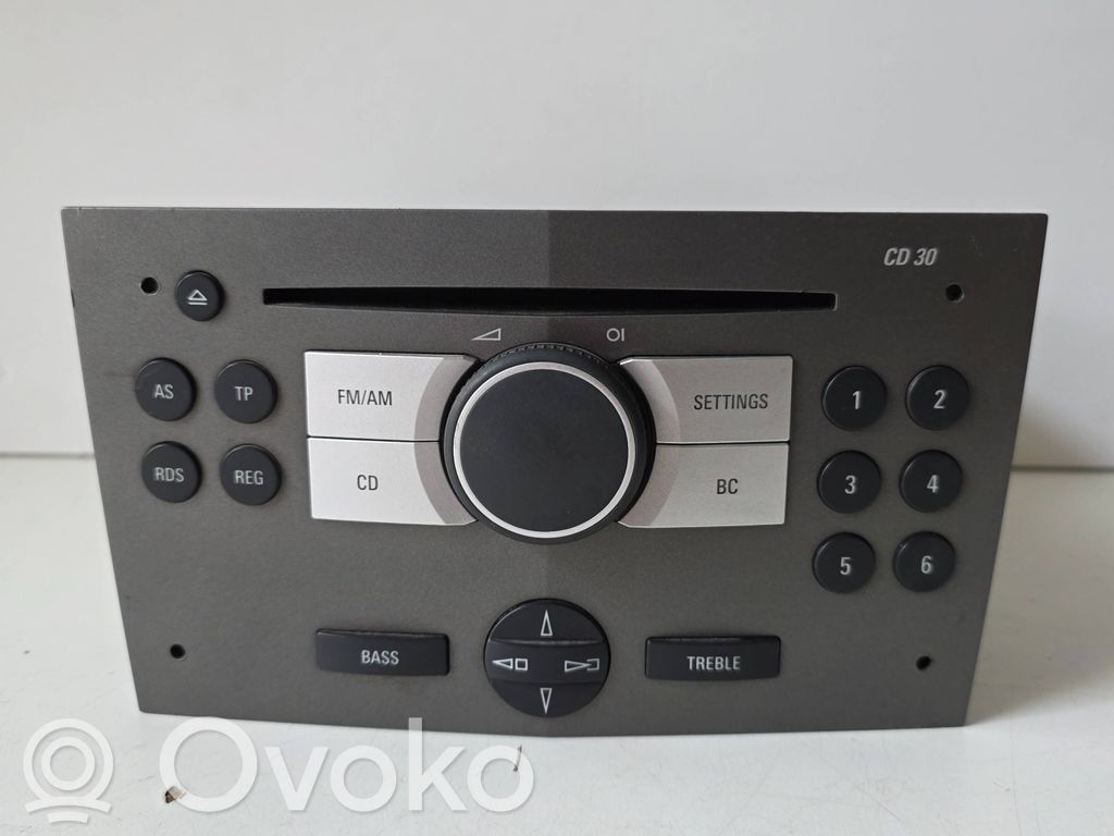 Opel Zafira B Panel / Radioodtwarzacz CD/DVD/GPS 