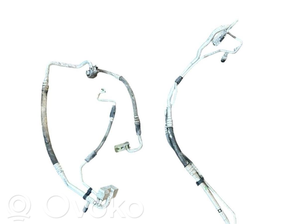 Opel Corsa D Ilmastointilaitteen putki (A/C) 