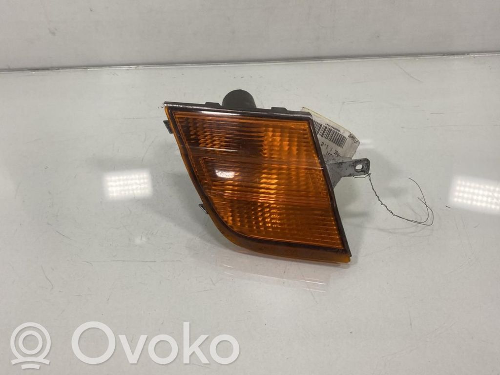 Nissan Micra Front fender indicator light 