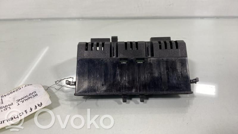 Renault Safrane Monitori/näyttö/pieni näyttö 
