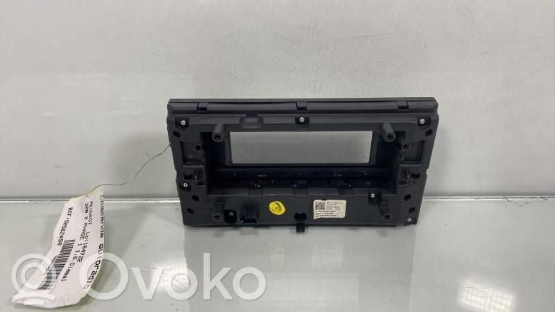 Peugeot 308 Unidad central de control multimedia 