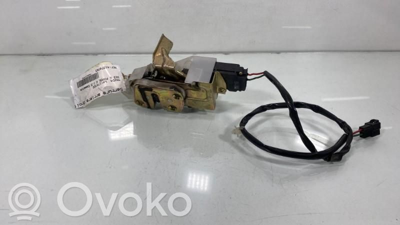 Mazda 323 Galinių durų spyna 