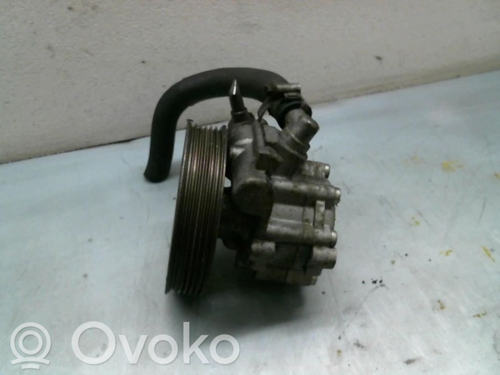 Fiat Doblo Ohjaustehostimen pumppu 