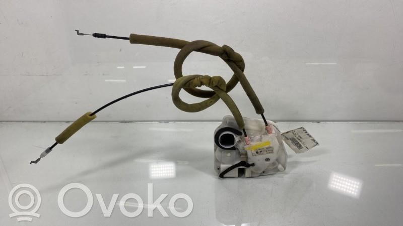 Mazda 2 Front door lock 