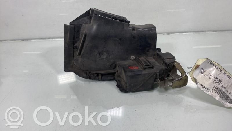 Etuoven lukko   51218245352