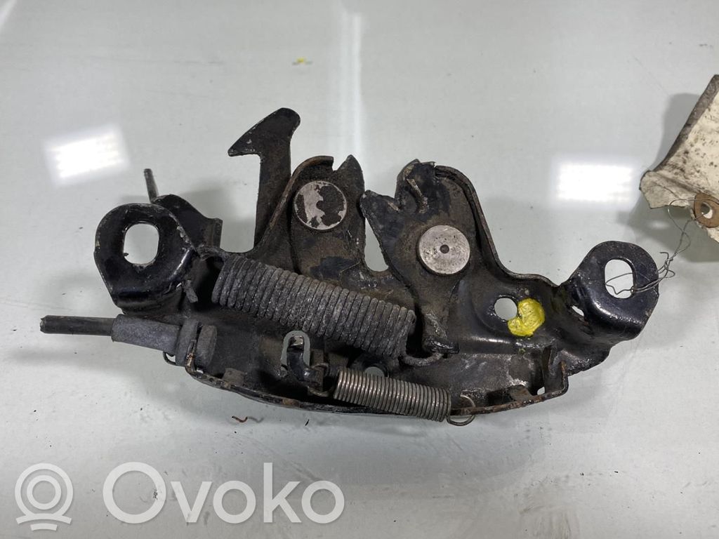 Nissan Note (E11) Spyna variklio dangčio 
