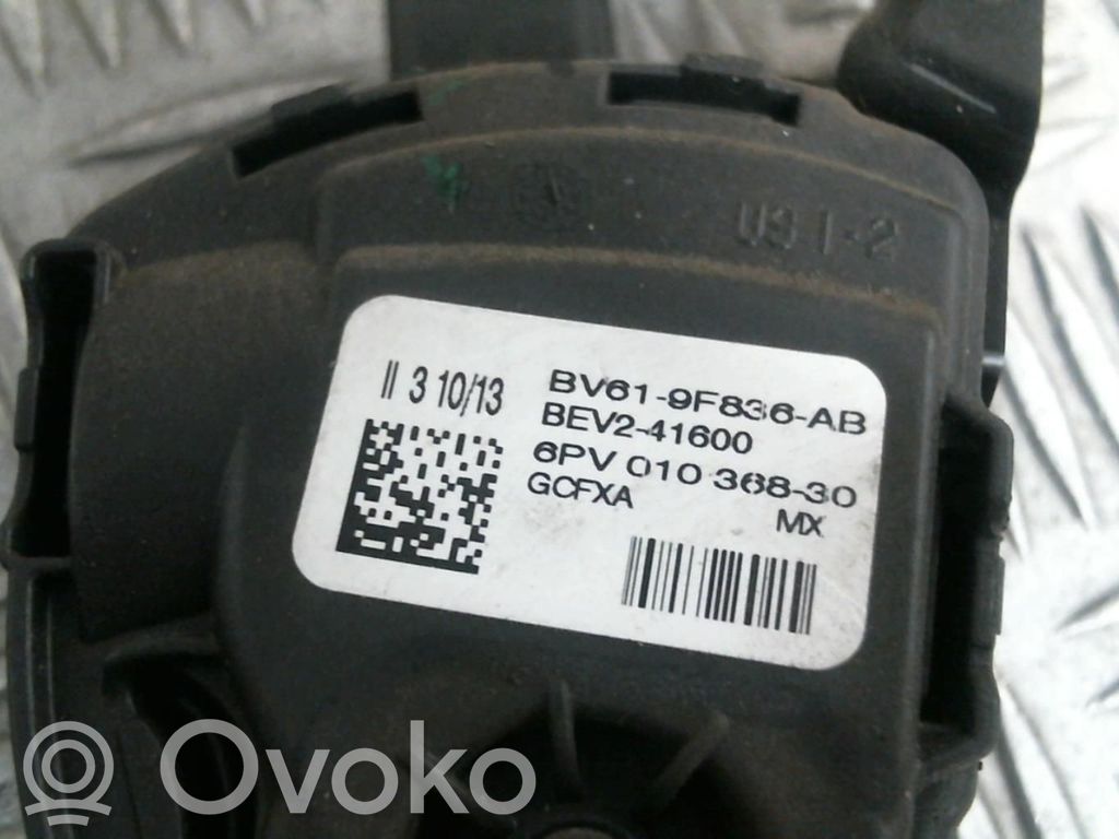 Ford Focus Akceleratoriaus pedalas 