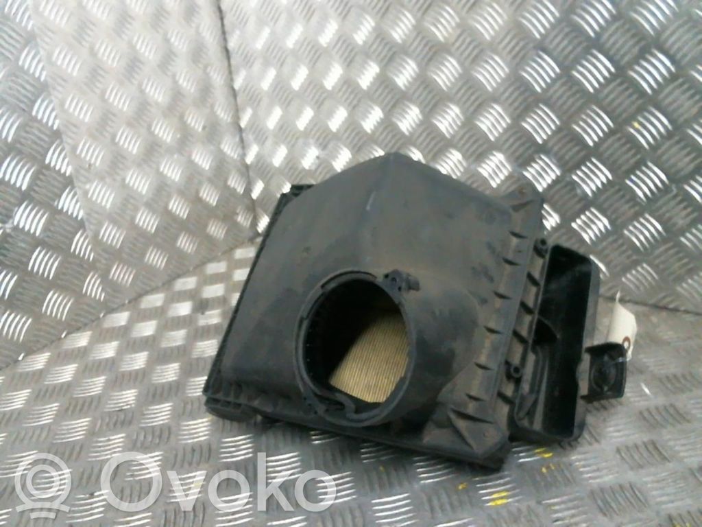 Air filter box   059133837AF
