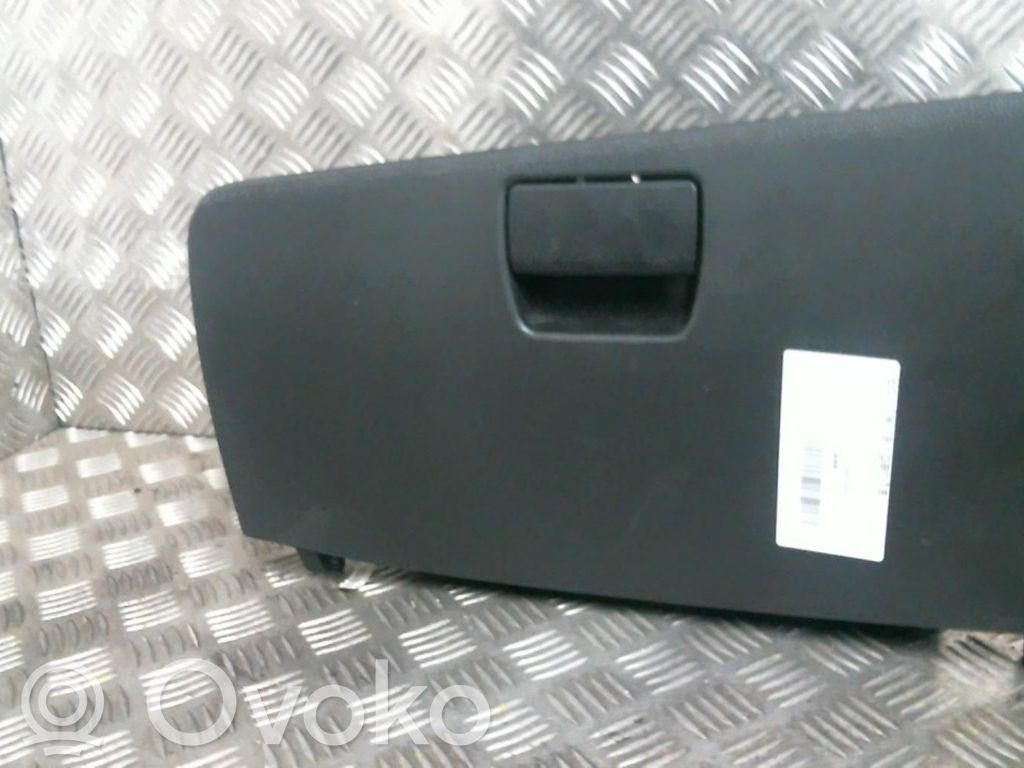 Chevrolet Aveo Juego guantera 
