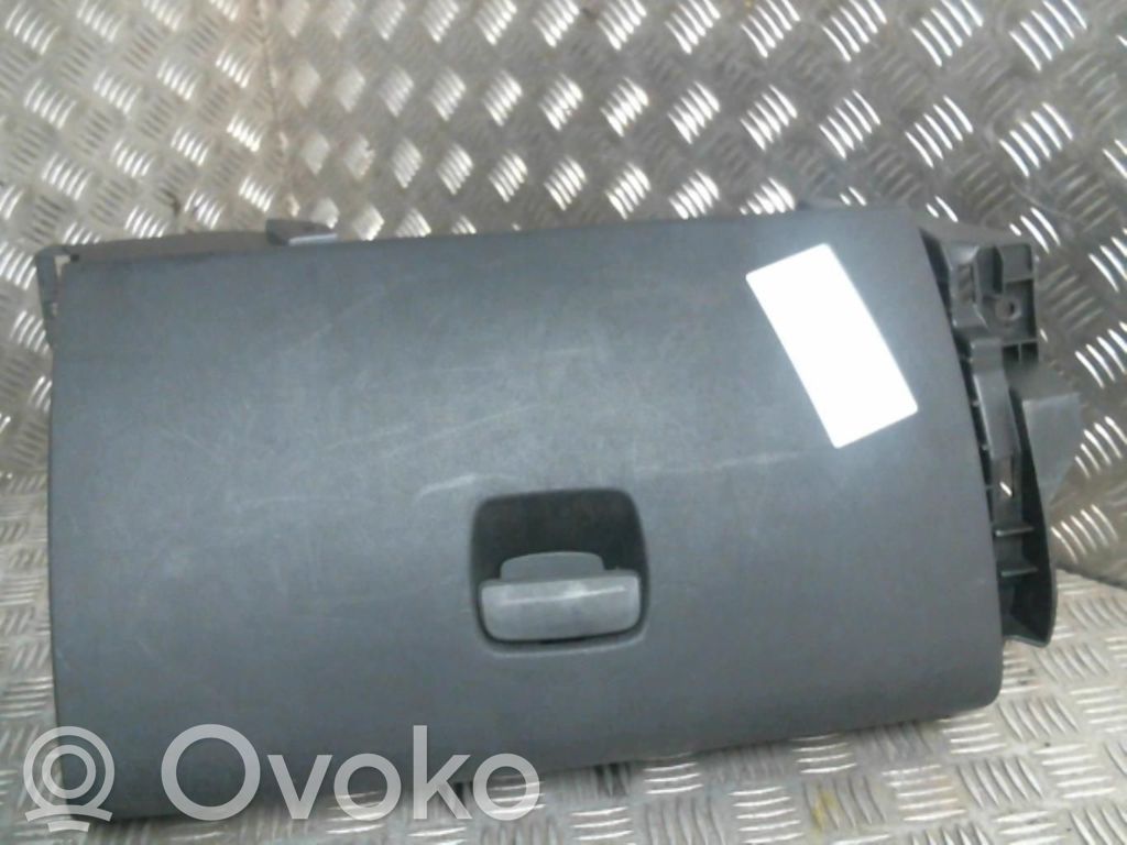 Opel Vivaro Glove box set 