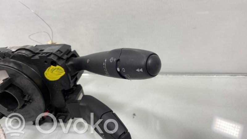Peugeot 308 Commodo, commande essuie-glace/phare 
