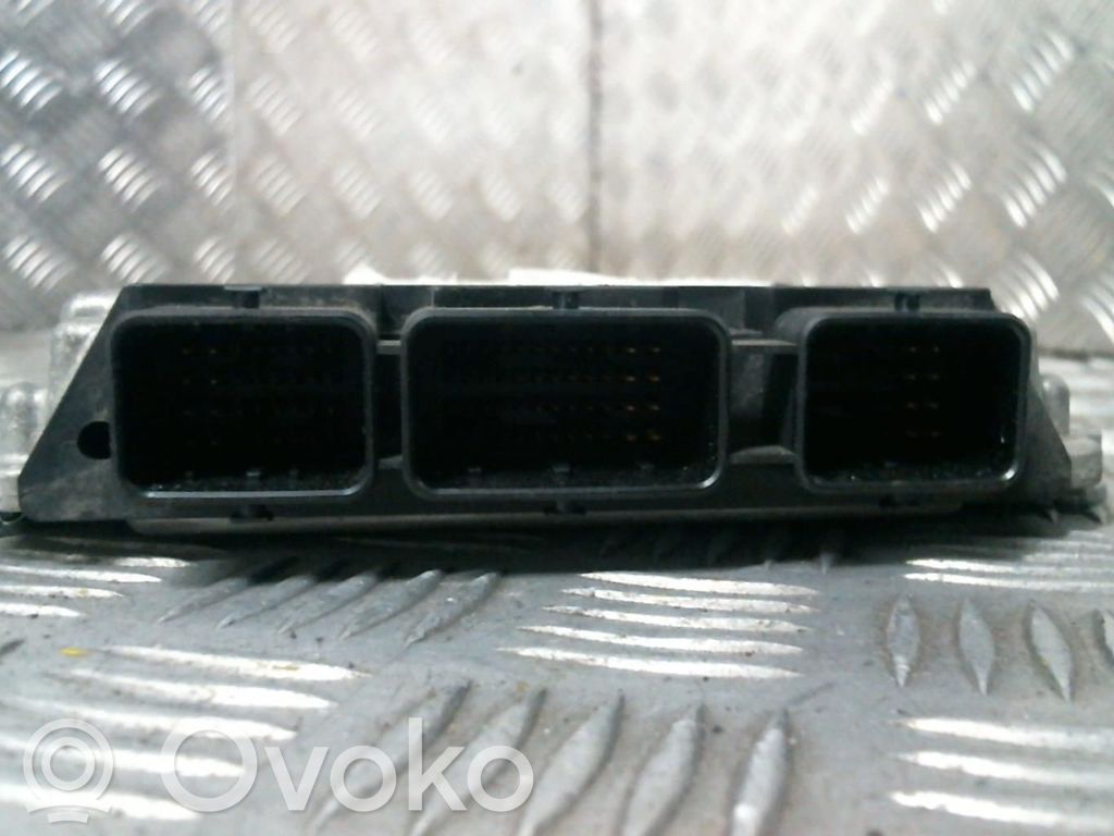 Citroen C4 I Engine control unit/module 