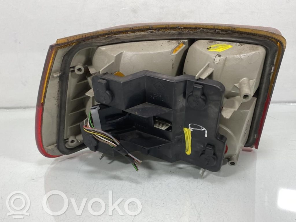 Opel Astra F Lampa tylna 