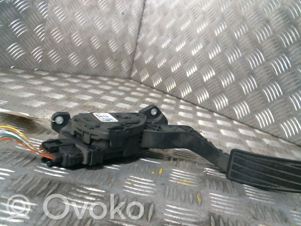 Suzuki SX4 Gaspedal 