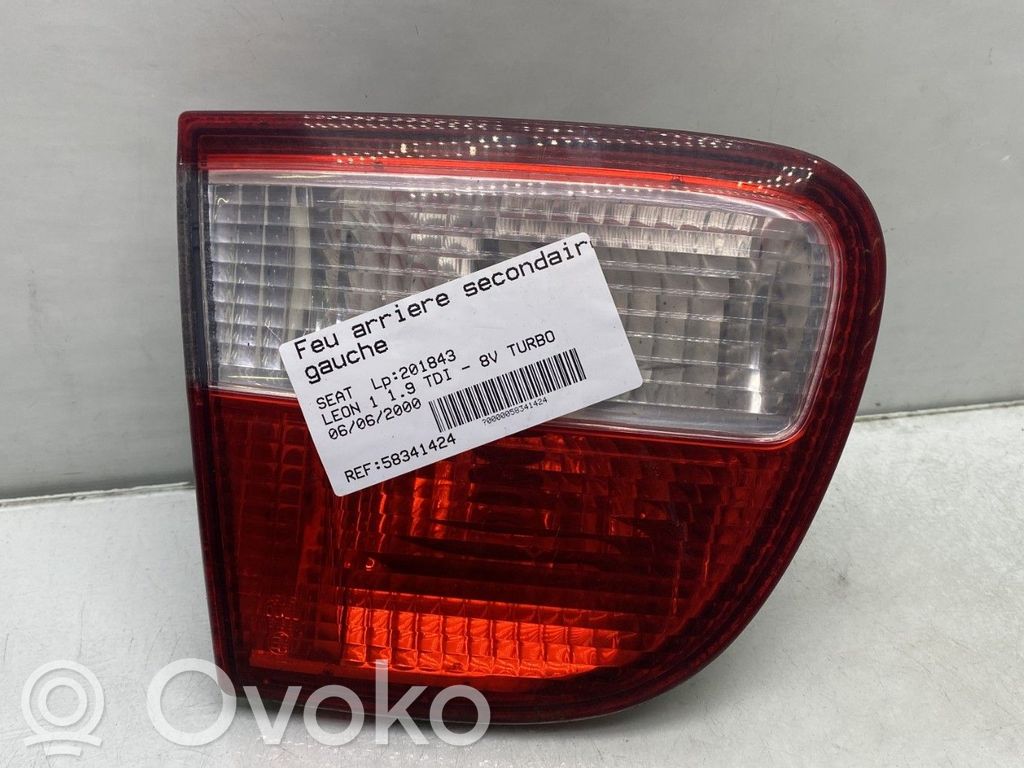 Seat Leon (1M) Luci posteriori del portellone del bagagliaio