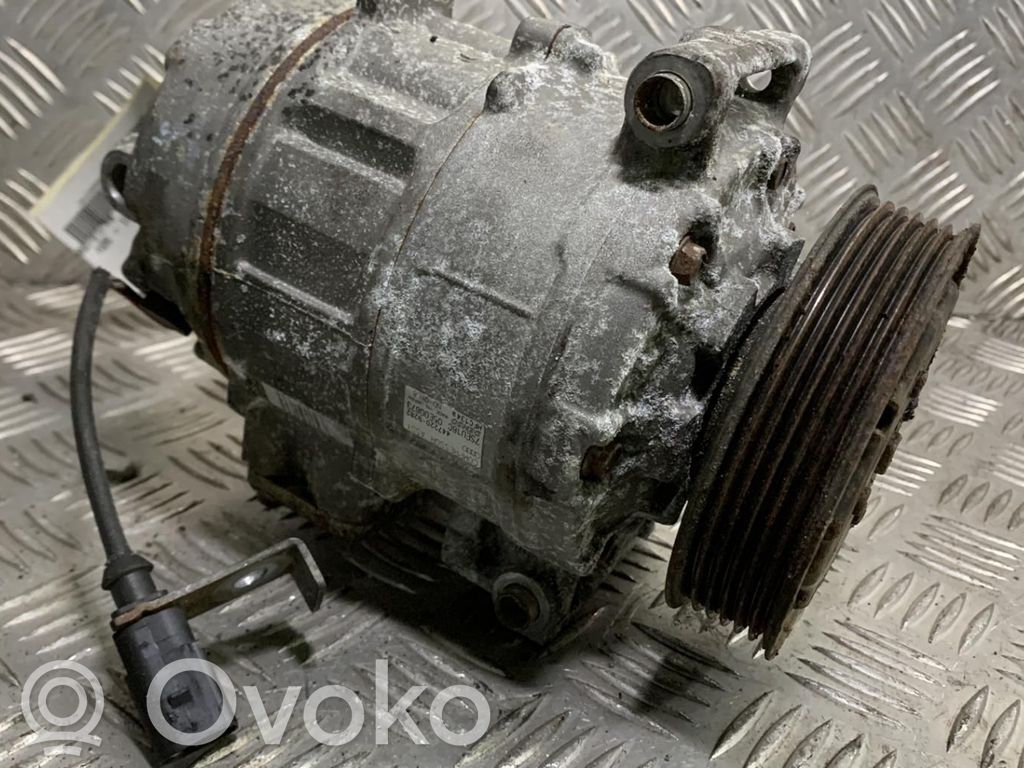 Audi A8 S8 D3 4E Air conditioning (A/C) compressor (pump) 