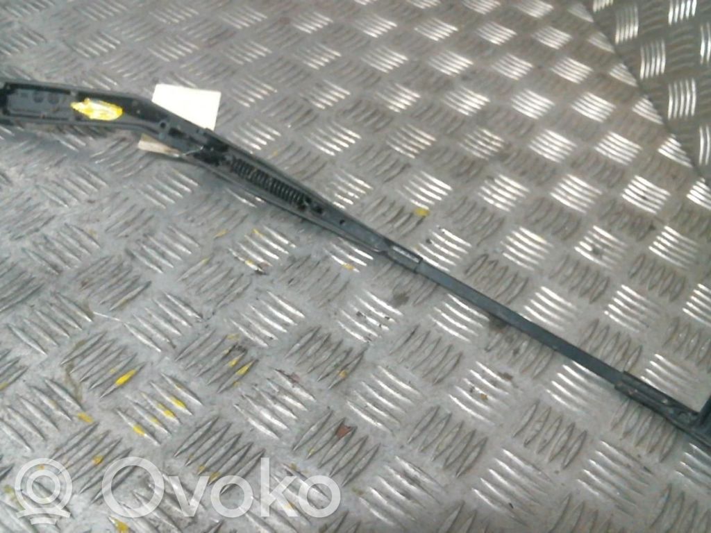 Volkswagen Polo Braccio della spazzola tergicristallo anteriore