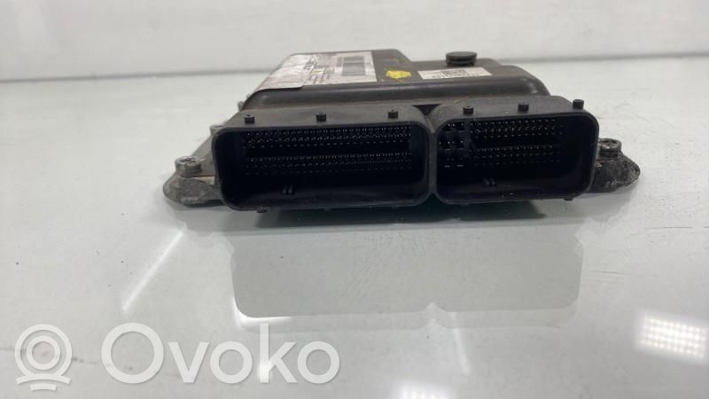 Opel Astra J Engine control unit/module 