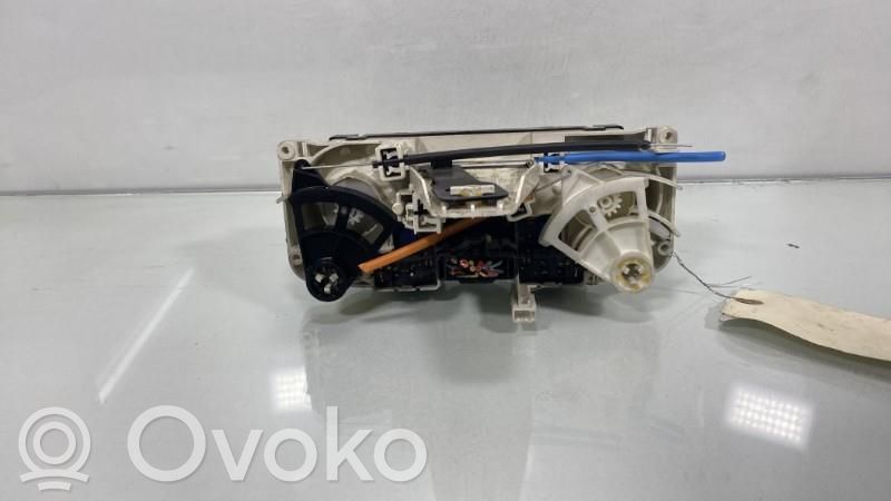 Nissan Note (E11) Climate control unit 