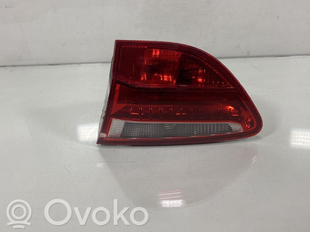 Seat Exeo (3R) Rückleuchte Heckleuchte innen 