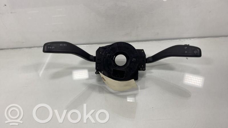 Volkswagen Polo Leva/interruttore dell’indicatore di direzione e tergicristallo