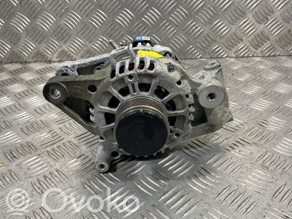 Alternator   373002U200,CEV40835