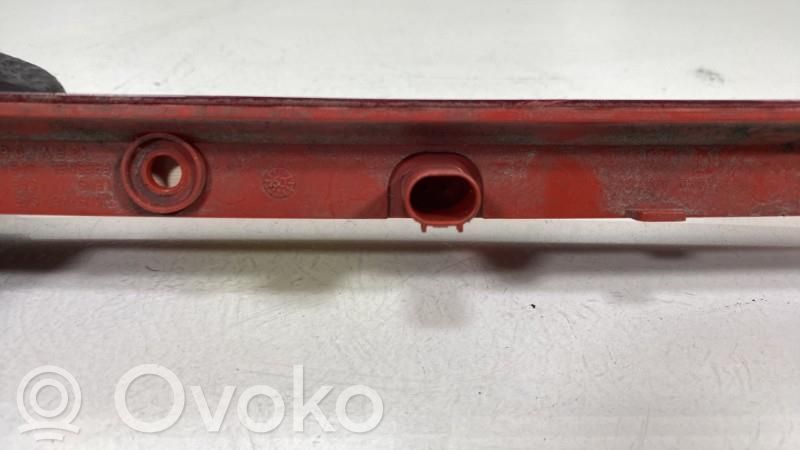 Ford Fiesta Third/center stoplight 