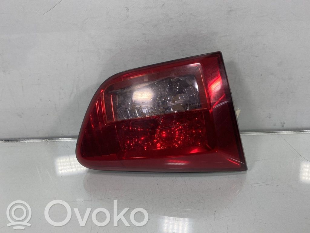 Peugeot 4007 Tailgate rear/tail lights 