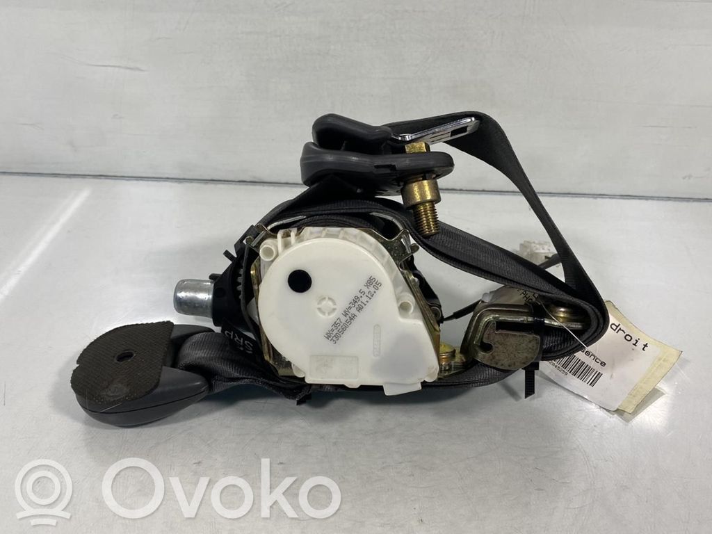 Renault Clio III Gurtschloss vorne
