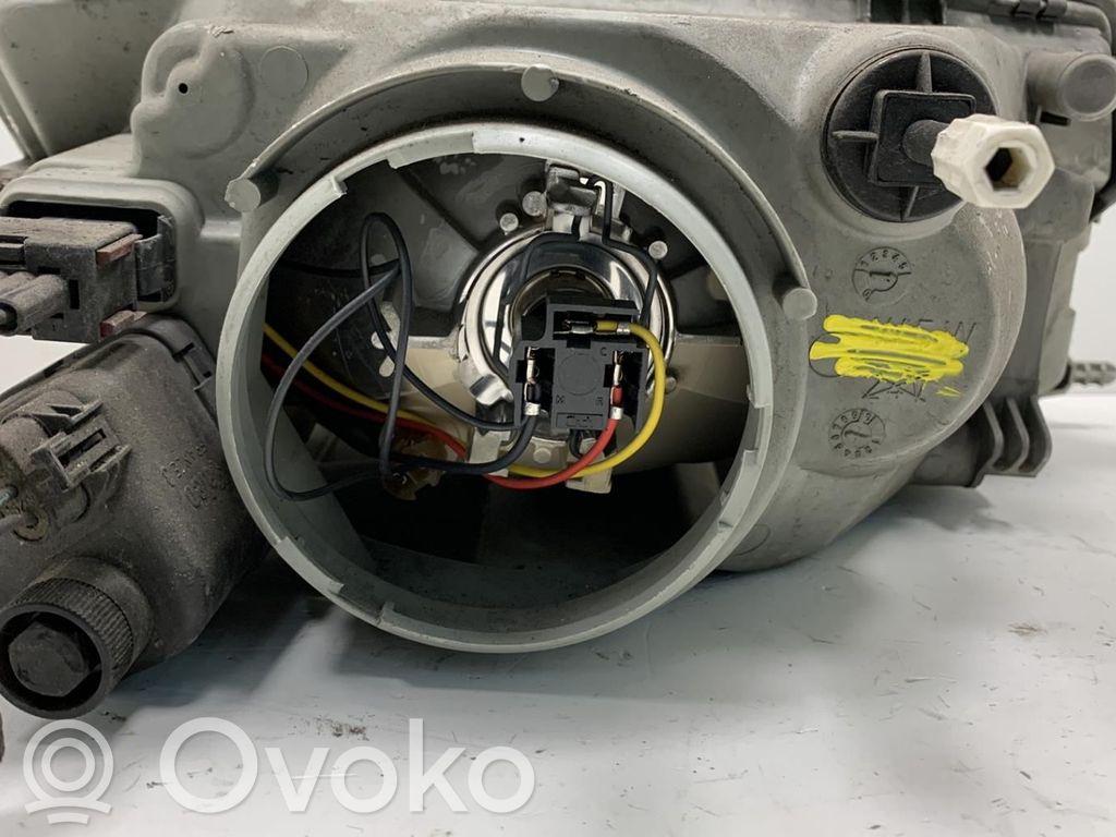Saab 9-3 Ver1 Faro/fanale 