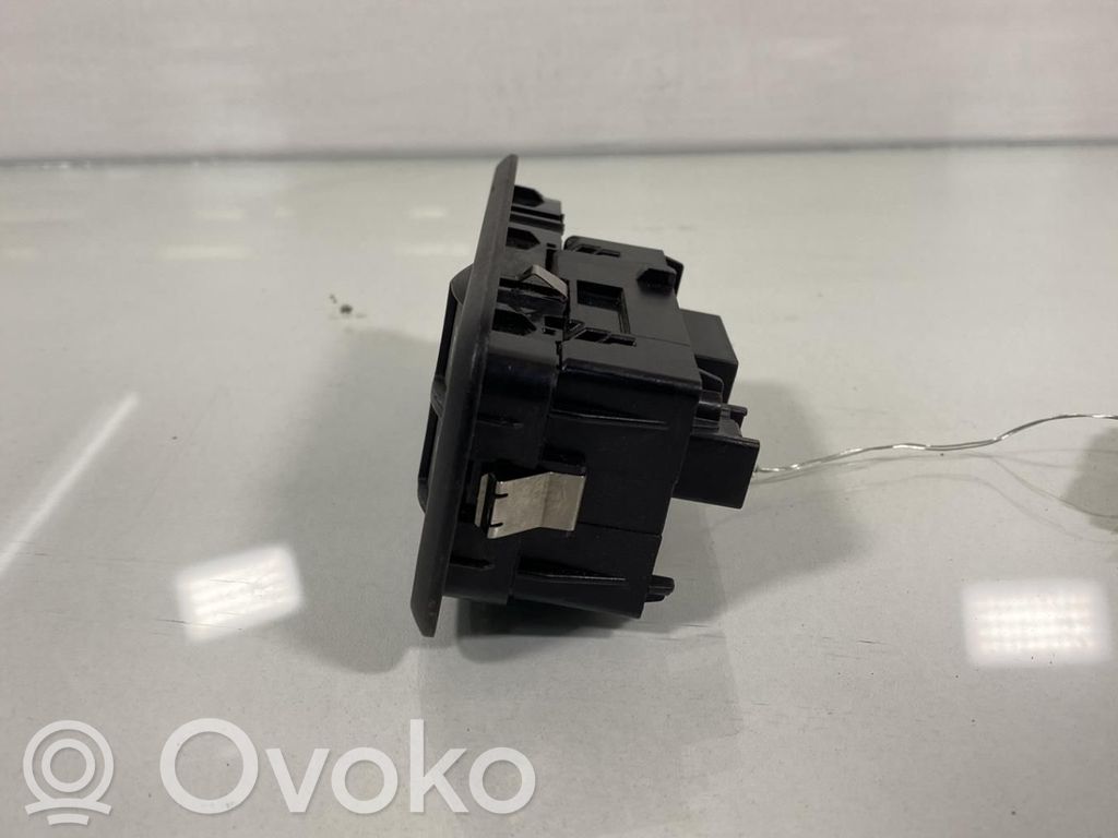 Ford Fiesta Electric window control switch 