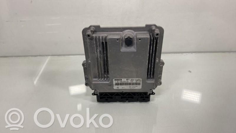 Renault Captur Engine control unit/module 