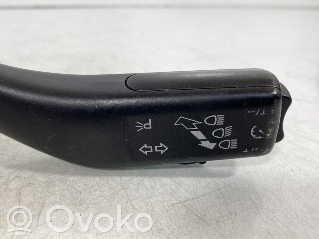 Volkswagen Touran I Leva indicatori