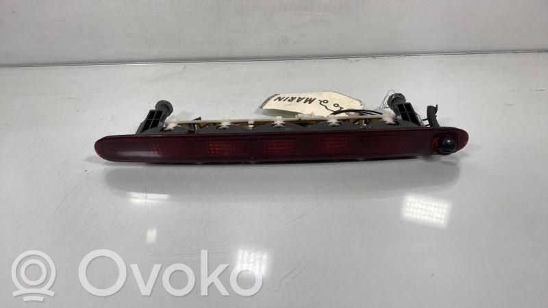 Suzuki SX4 Third/center stoplight 