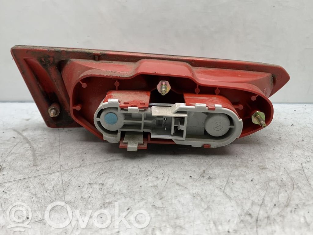 Alfa Romeo 156 Lampă spate în capacul portbagajului 