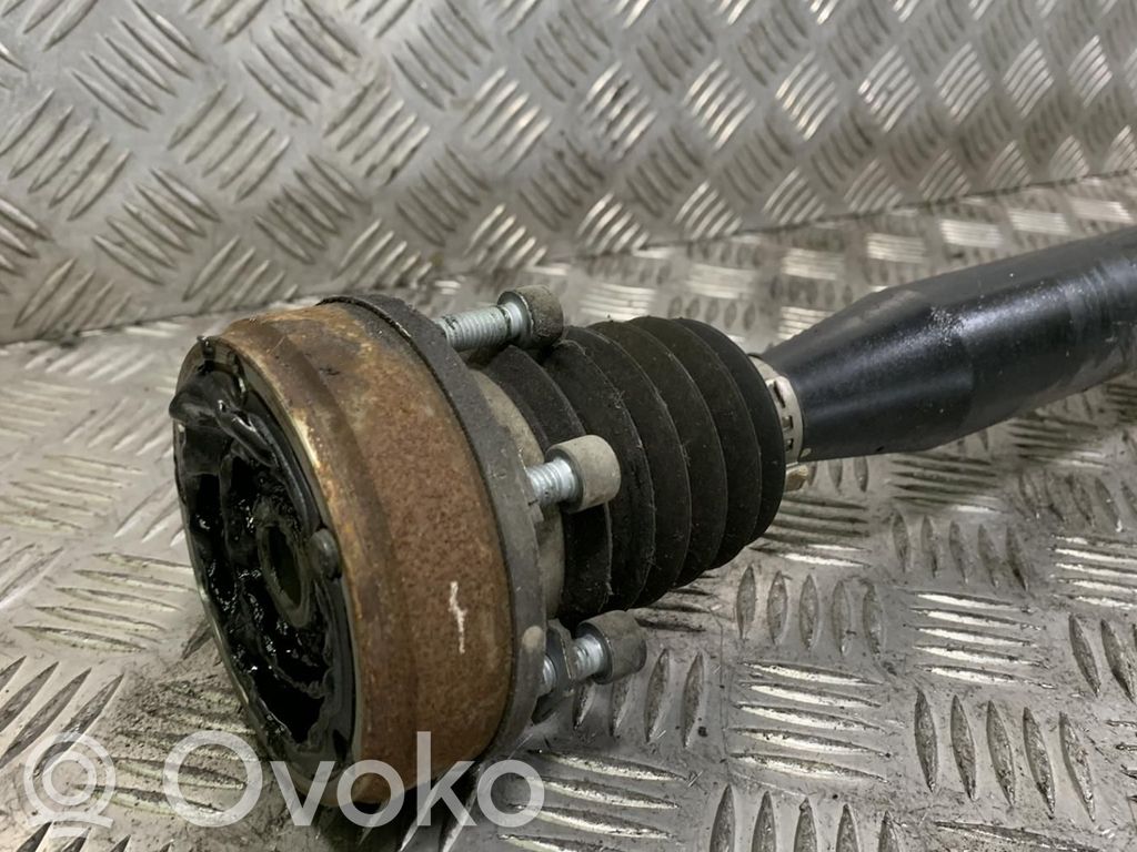Volkswagen Fox Etuvetoakseli 