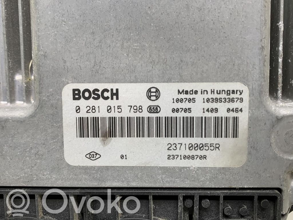 Unidad de control/módulo del motor   237100870R