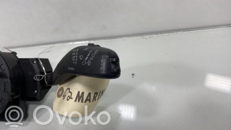 Volkswagen Polo V 6R Commodo, commande essuie-glace/phare