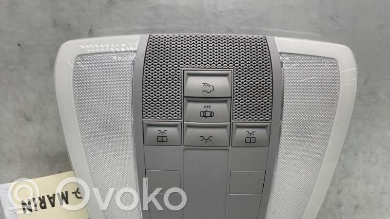 Mercedes-Benz C W204 Światło fotela przedniego 