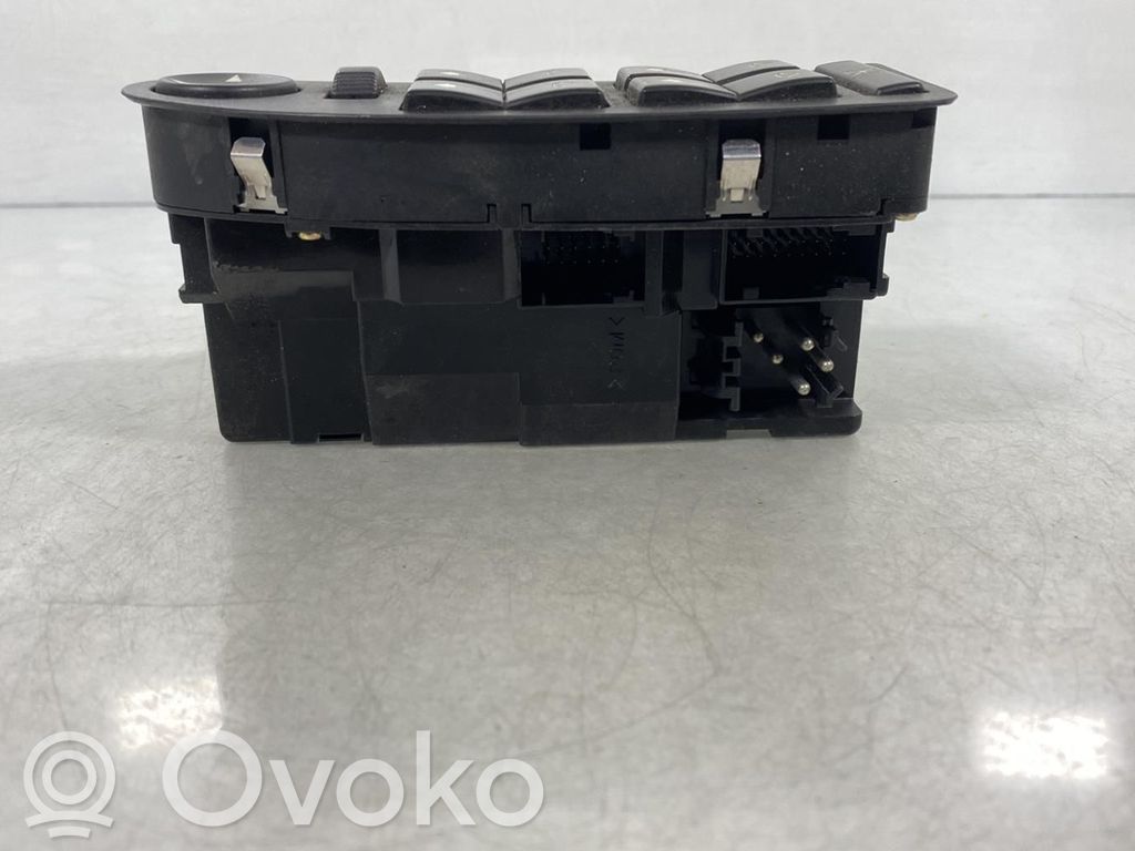 Electric window control switch   61319362769