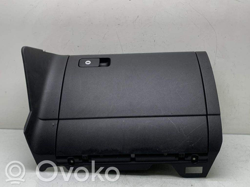 Volkswagen Golf VII Set torpedou 