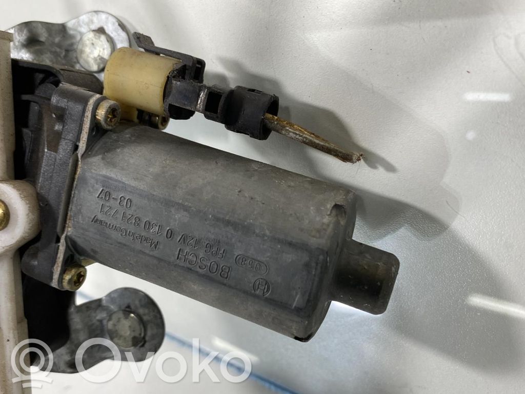 Renault Megane I Regulador de puerta delantera con motor 