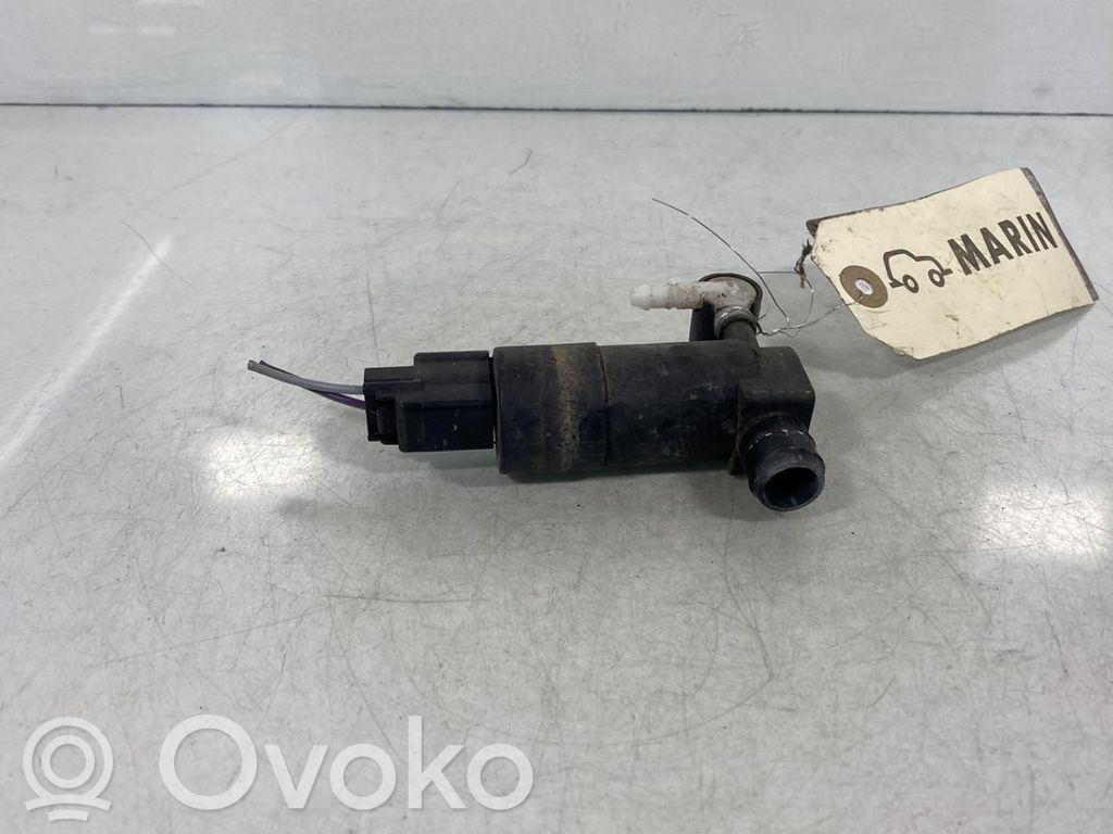 Ford Focus Windscreen/windshield washer pump 