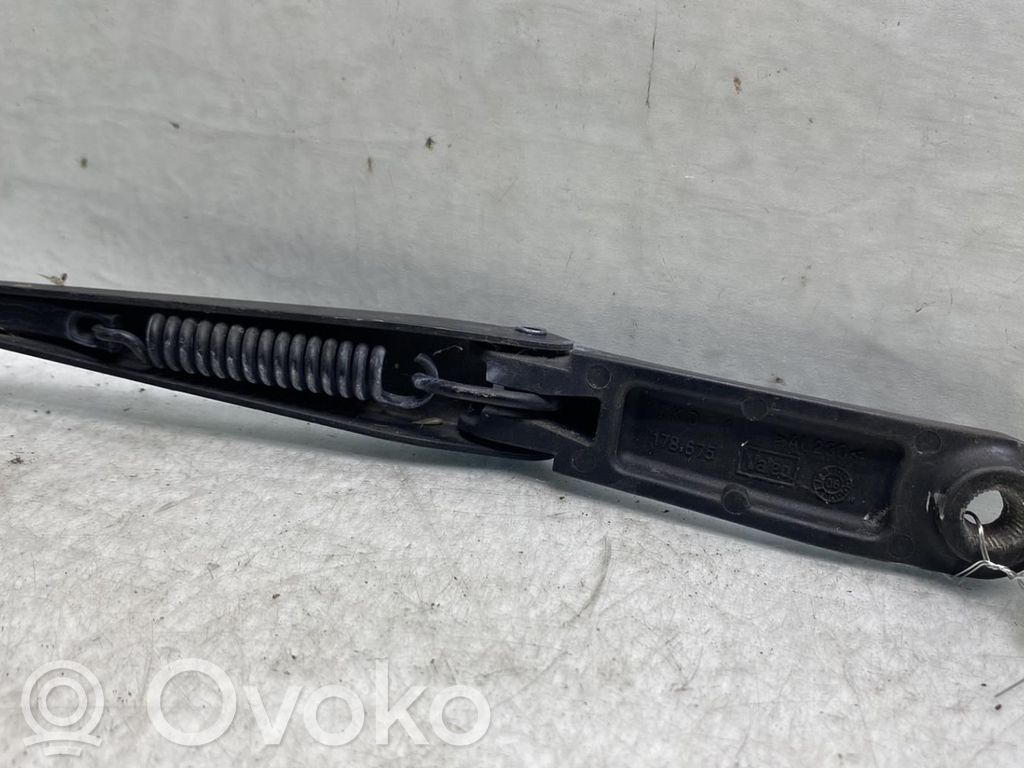 Audi TT TTS Mk2 Wischerarm vorne 