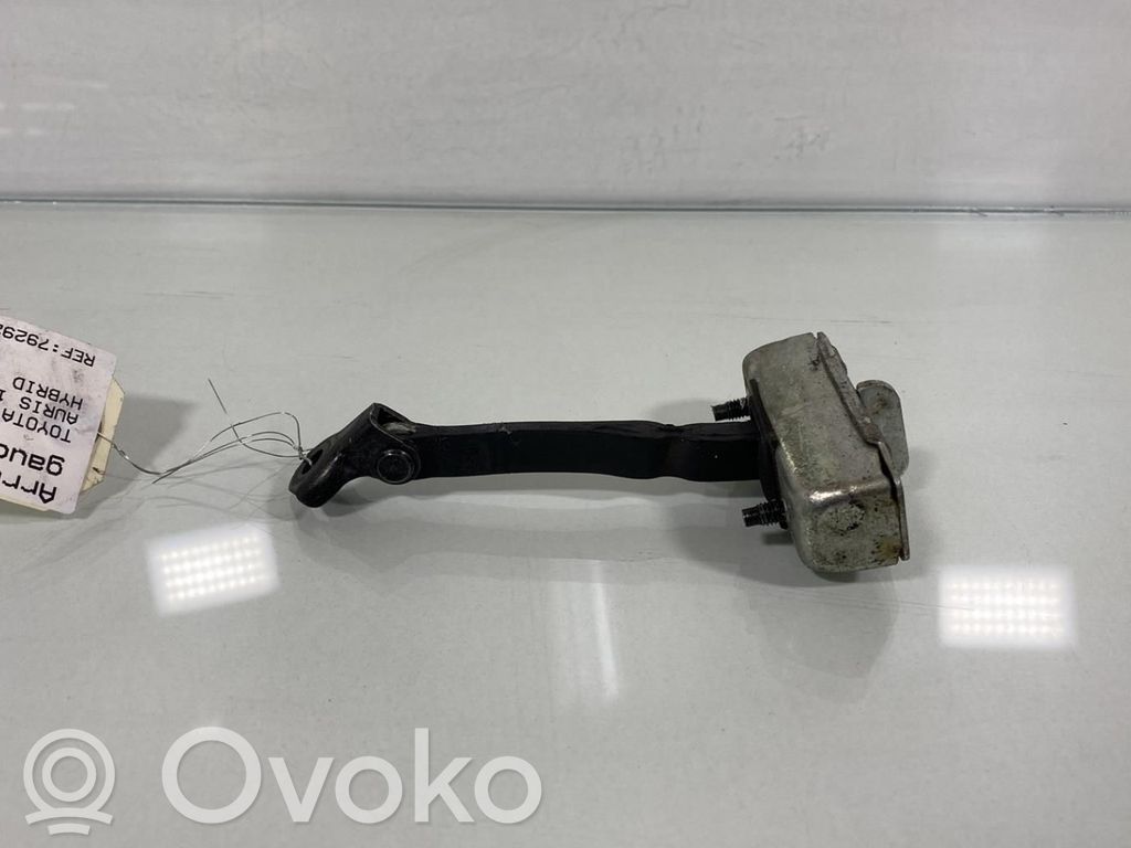 Toyota Auris 150 Ogranicznik drzwi tylnych 