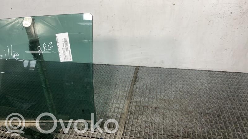 Opel Zafira C Geam ușă spate 