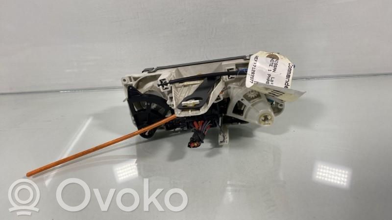 Nissan Note (E11) Climate control unit 