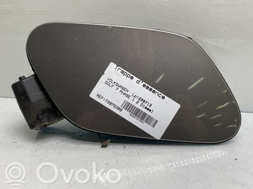 Volkswagen Golf VII Tapón del depósito de combustible 