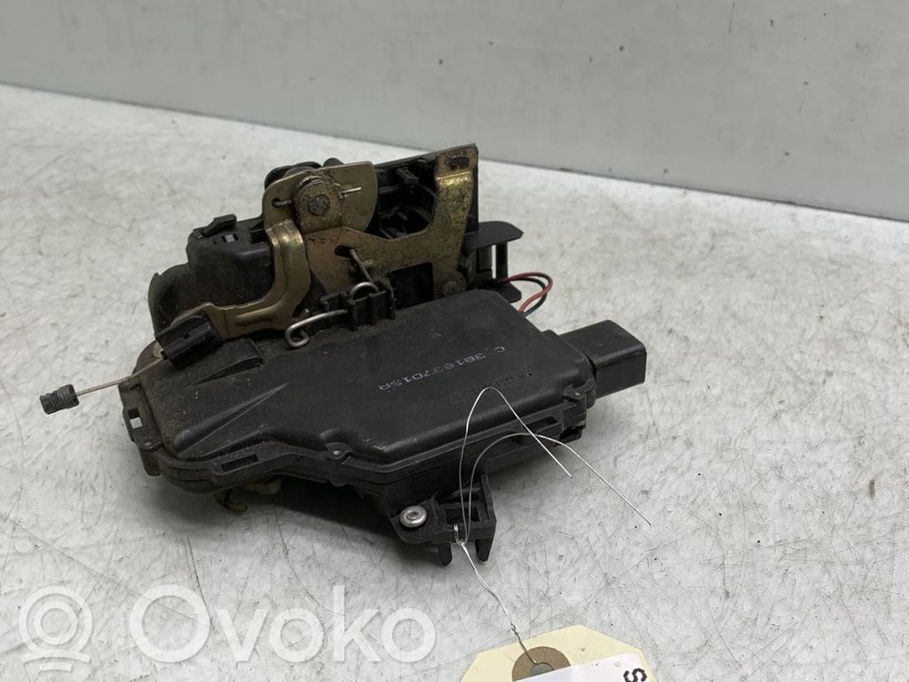 Volkswagen New Beetle Etuoven lukko 