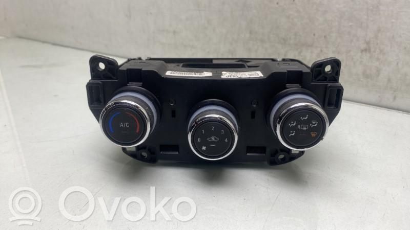 Climate control unit   42614202
